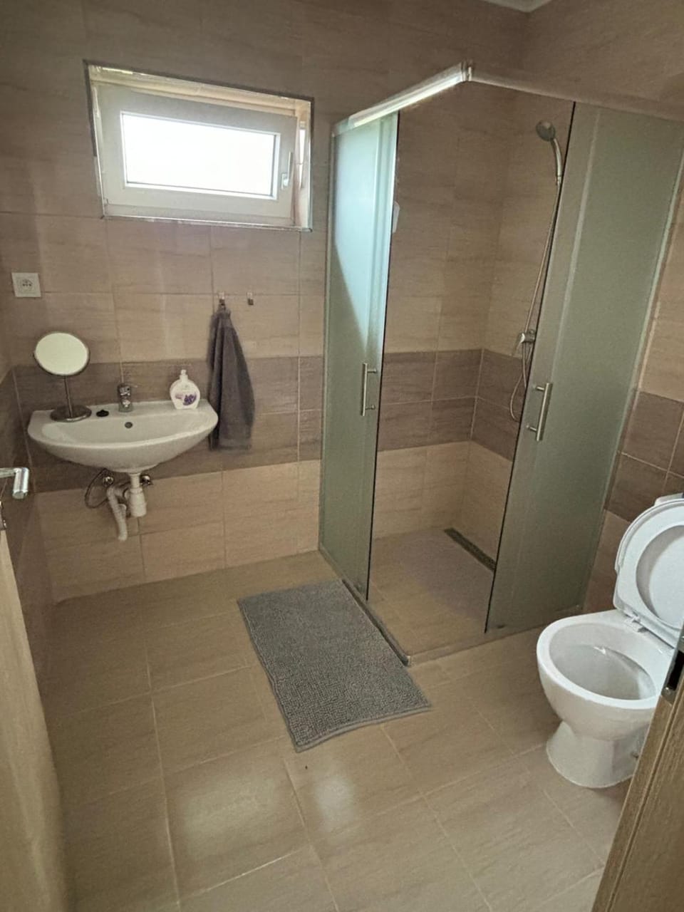 Shower, Toilet, Bathroom