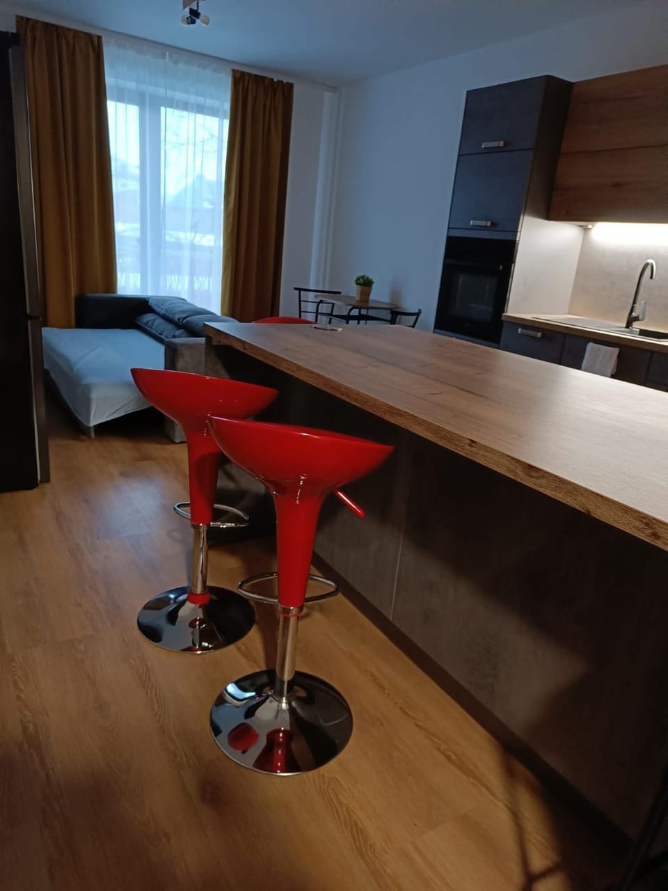 Kitchen or kitchenette, Living room