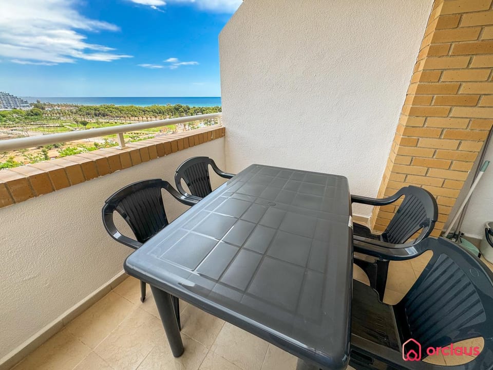 View (from property/room), Balcony/Terrace, Dining area, Sea view