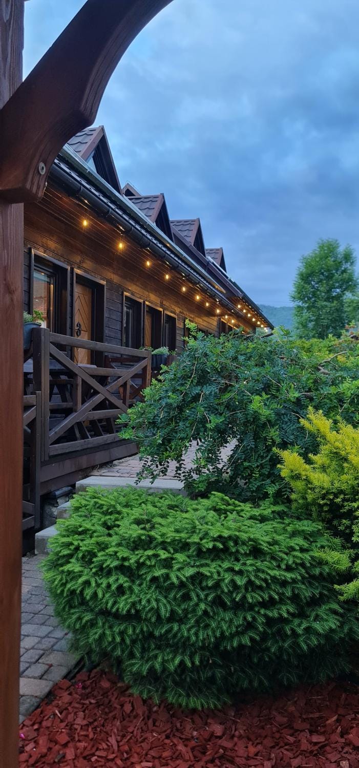 Day, Garden view
