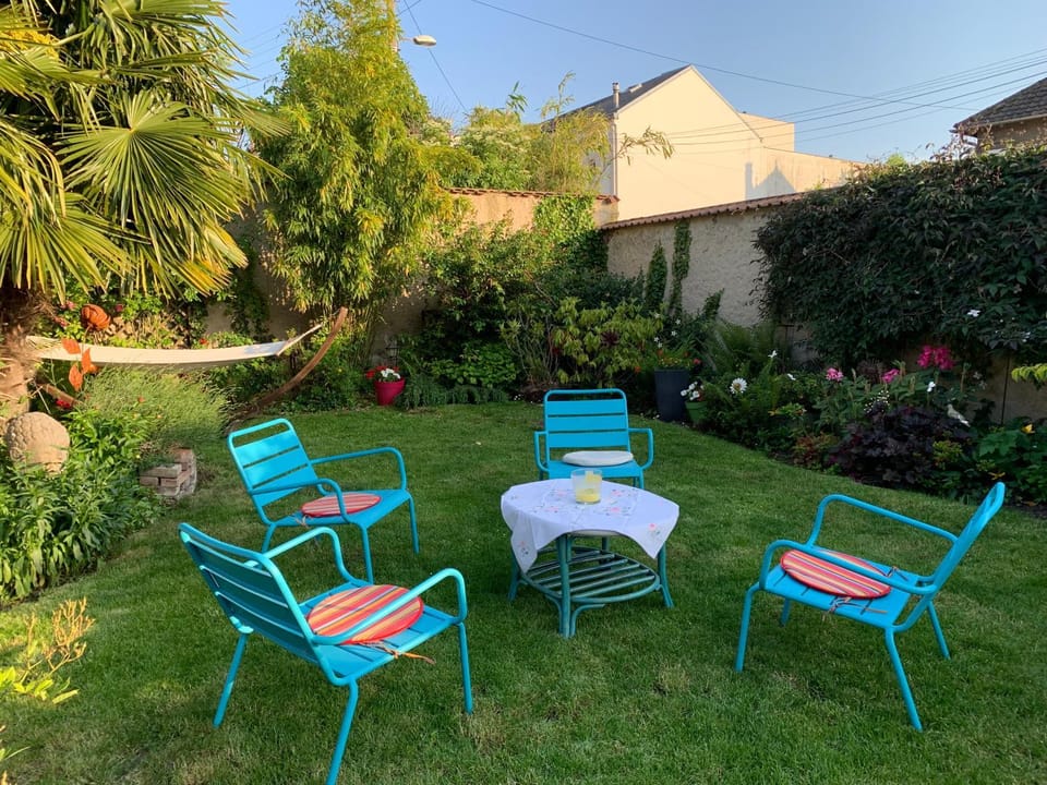 Le clos fleuri Vacation rental in Île-de-France