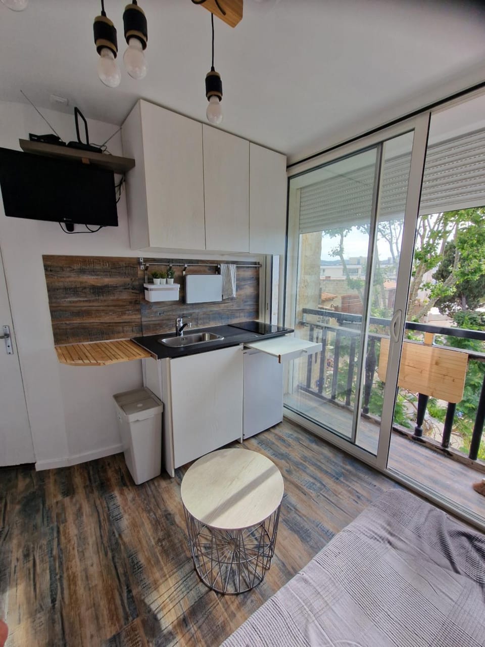 Les sablettes front de Mer Tour Fernand pouillon provence plage Apartment in La Seyne-sur-Mer