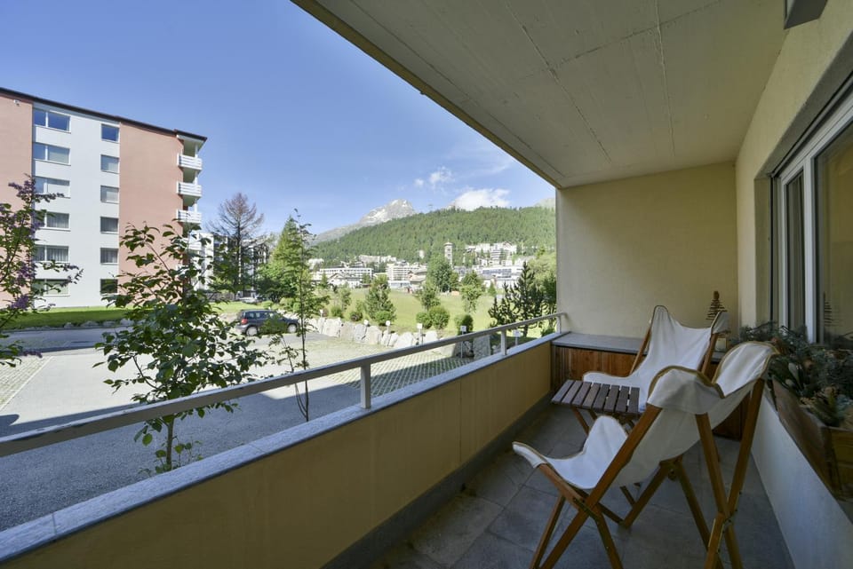 Chesa Daniela B1 - Sankt Moritz Apartment in Saint Moritz