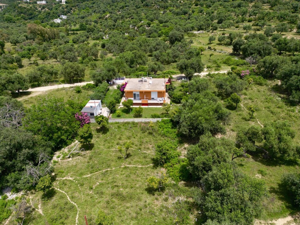 Borsh Private House House in Vlorë County, Albania