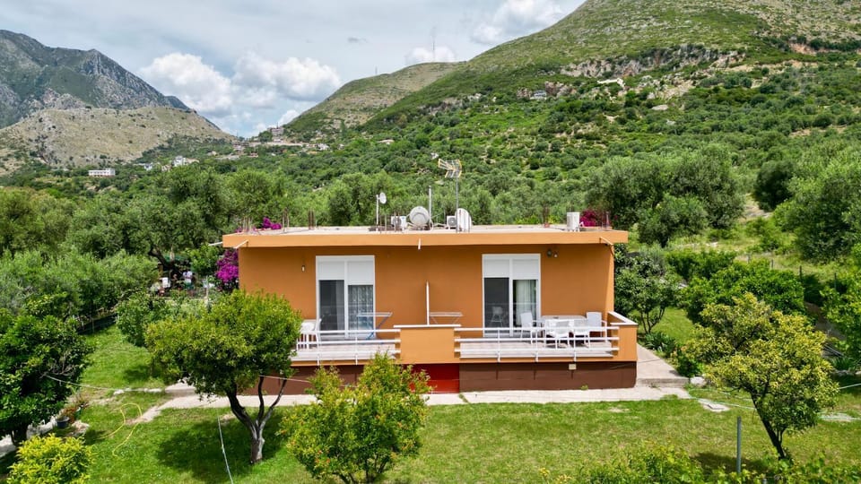 Borsh Private House House in Vlorë County, Albania