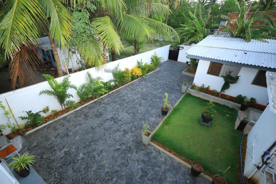 Garden, Garden view