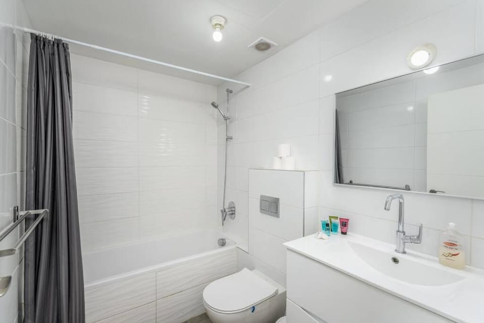 Full sea View 1BR in Bat Yam on the Beach Apartment in Center District