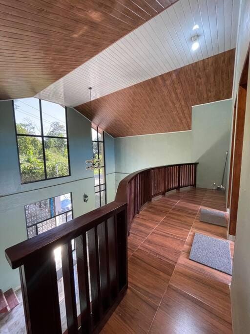 Villa Sibolangit Satu Hati near Hillpark with private pool Villa in Indonesia