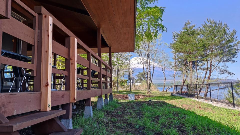 Property building, Garden, Mountain view