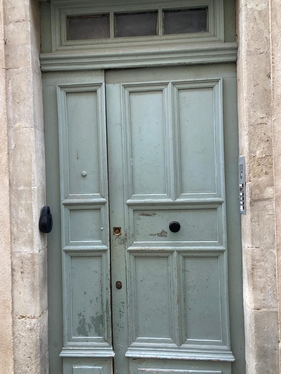 La Halte des Arènes de Nîmes Nude Beauté du Minimalisme Apartment in Nimes