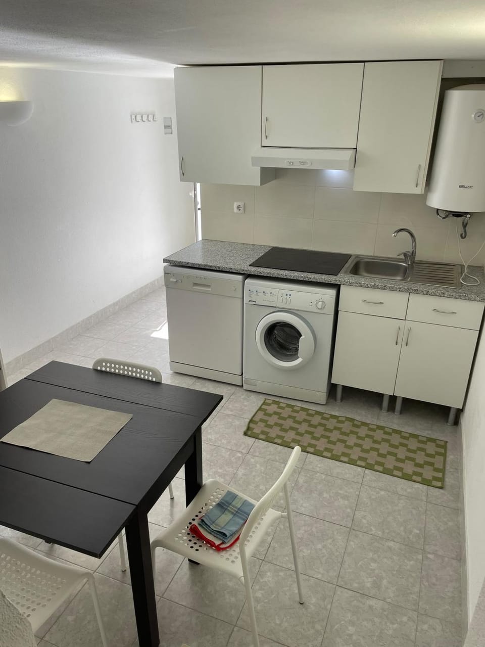 dishwasher, microwave, oven, stove, washing machine, kitchen