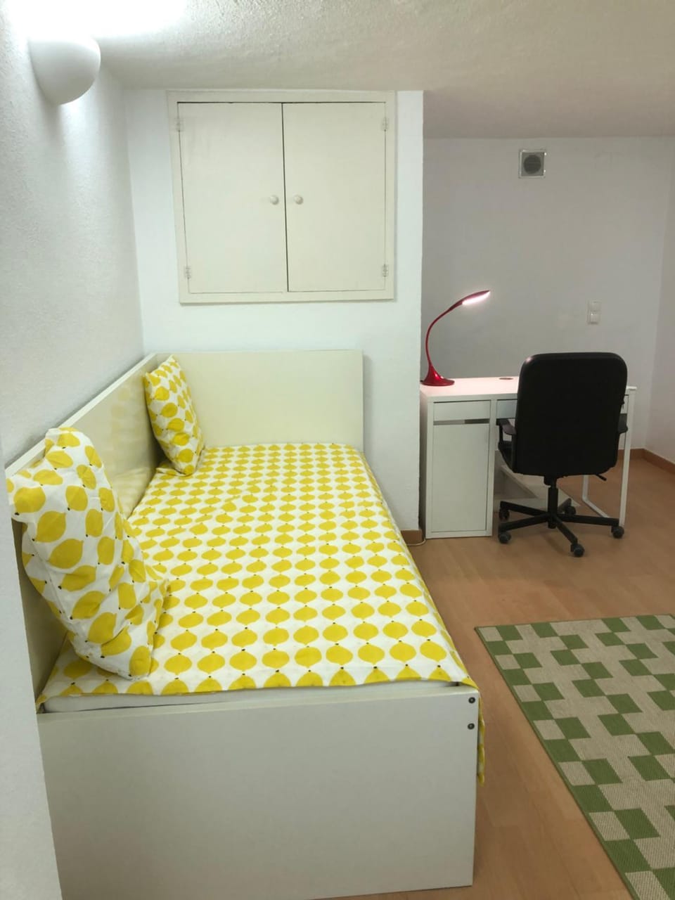 Bed, Living room, Seating area, Bedroom