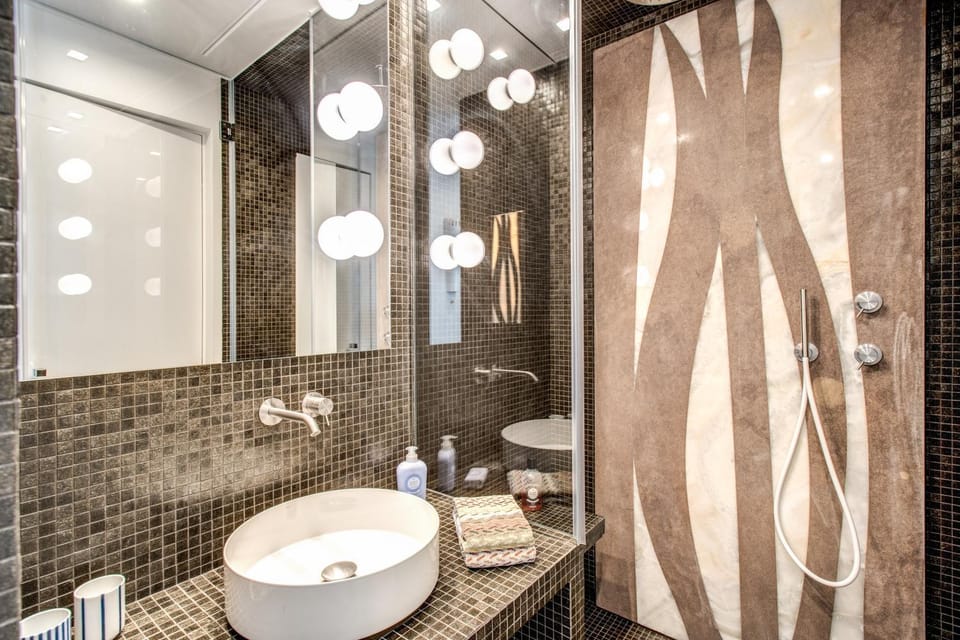Shower, Sauna, Bathroom