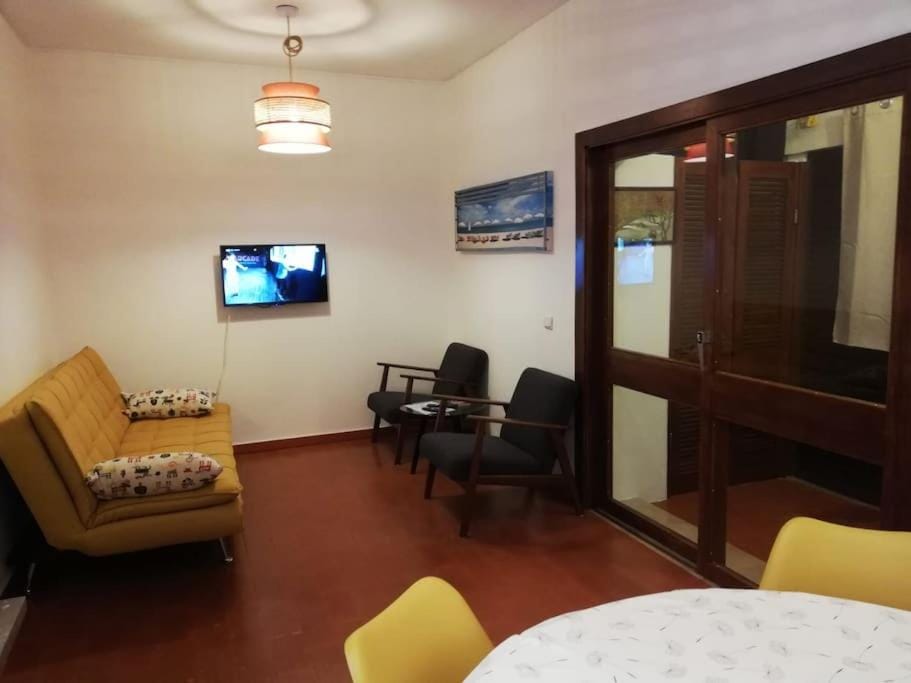Four Seasons House Apartment in Monte Gordo