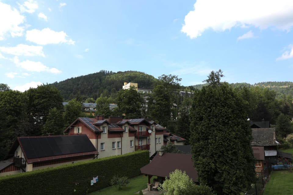 Garden view, Mountain view