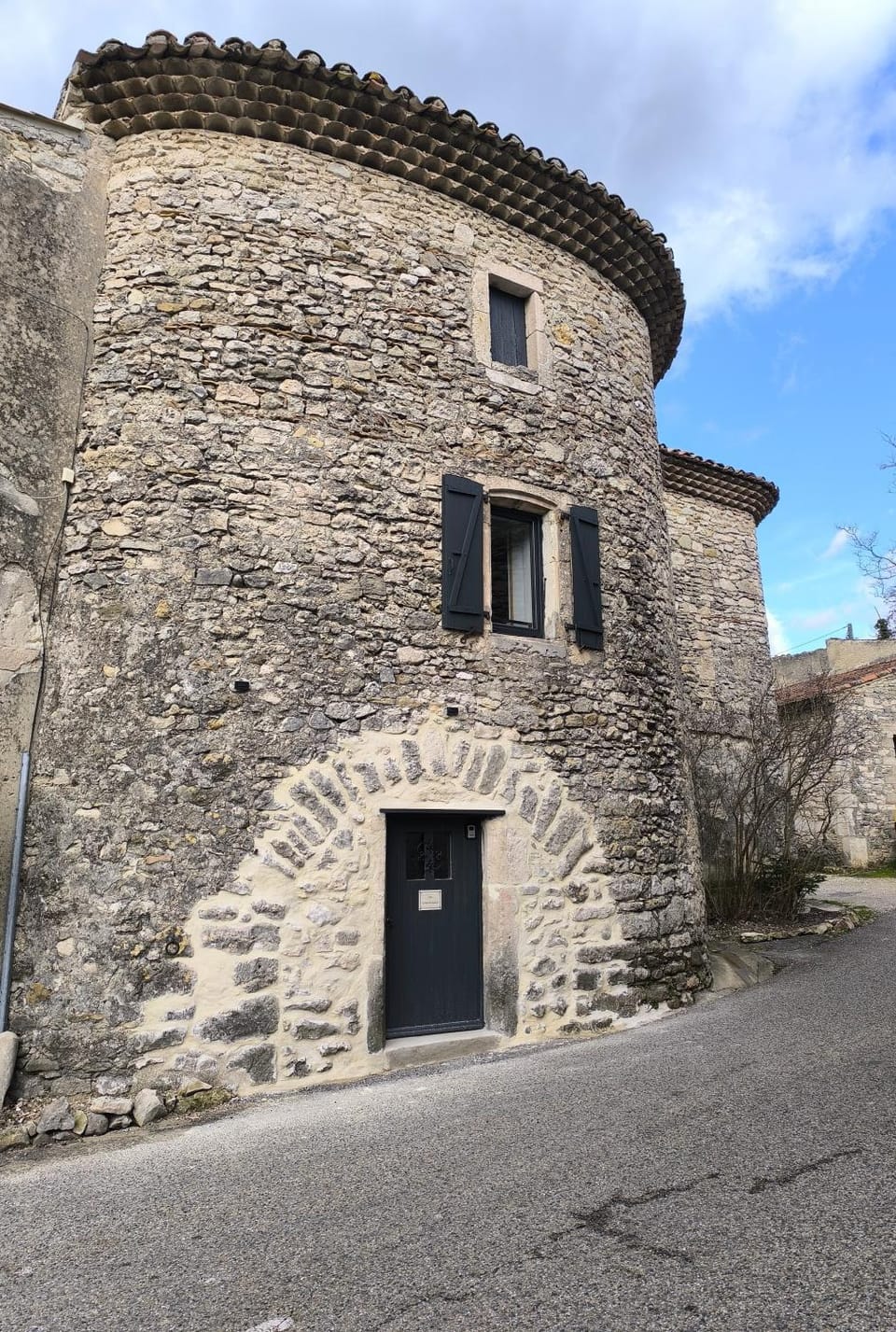 la tour du forgeron Apartment in Provence
