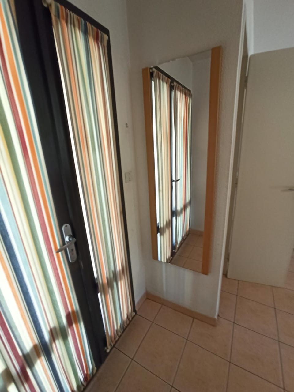 Le Cap d'Agde 2 pièces climatisé résidence Odalys St Loup en RDC avec terrasse Apartment in Agde