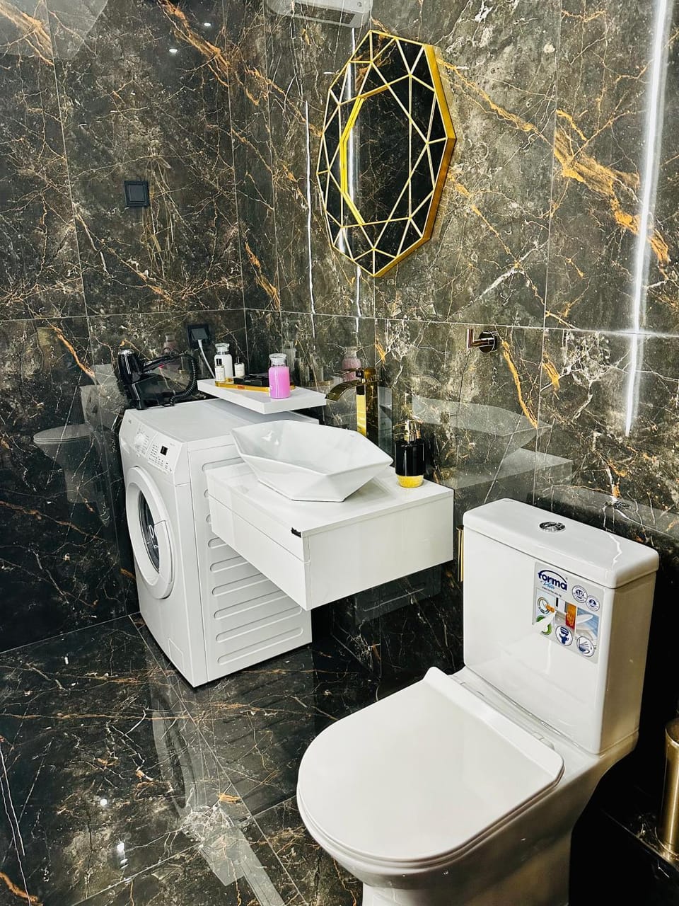 Toilet, Bathroom