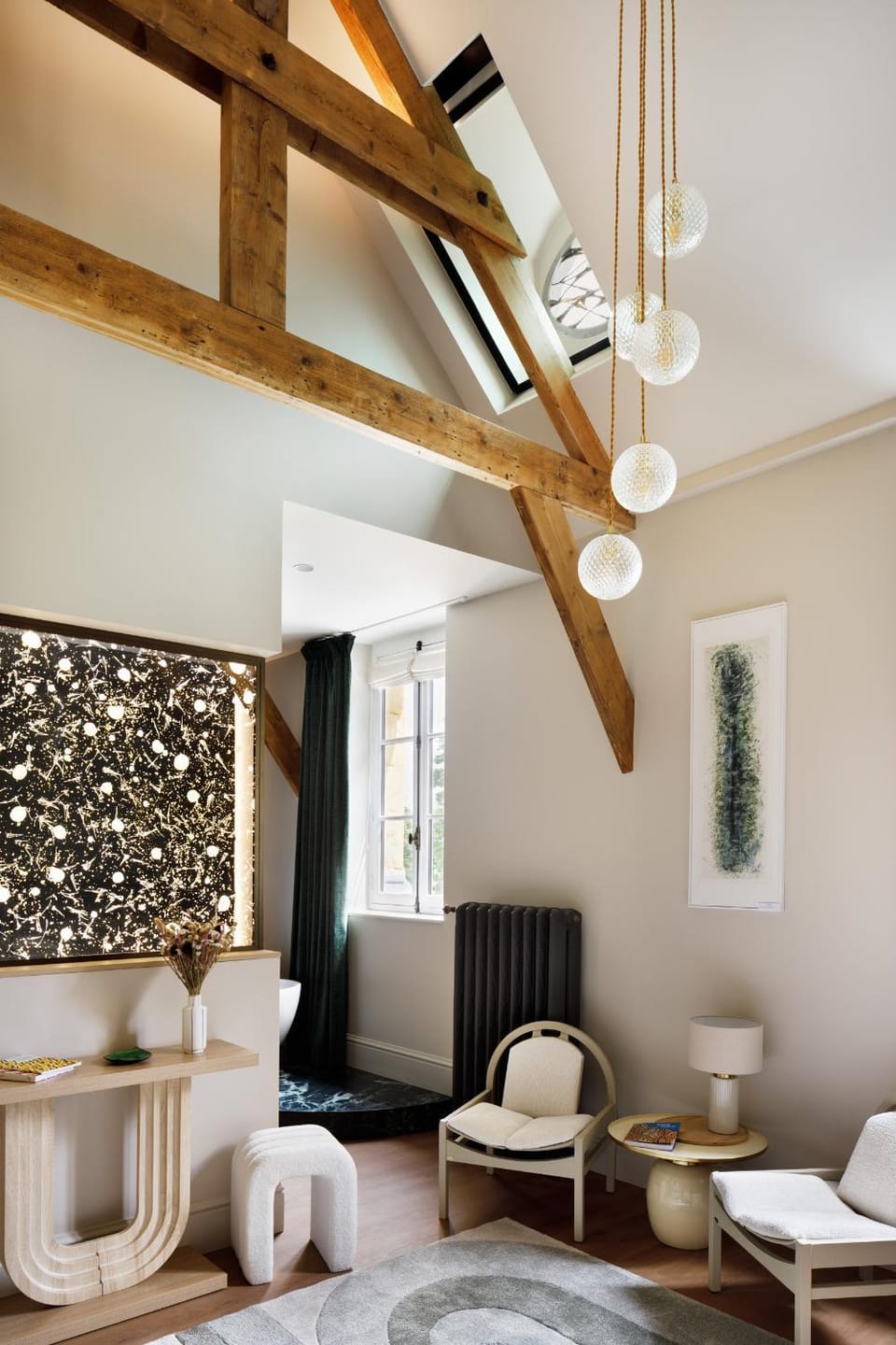 Bathroom, Photo of the whole room, Seating area, Bedroom