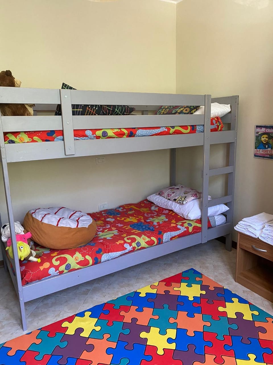 bunk bed