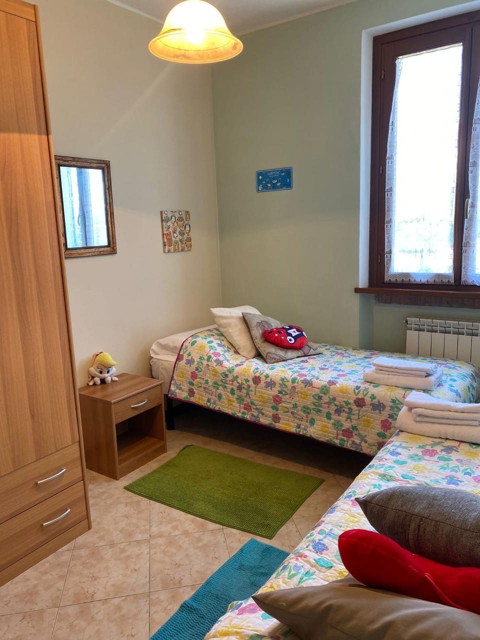Bed, Bedroom, towels, wardrobe