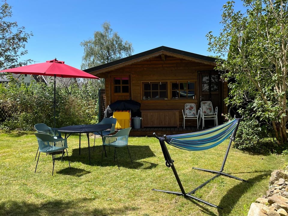Garden, sunbed
