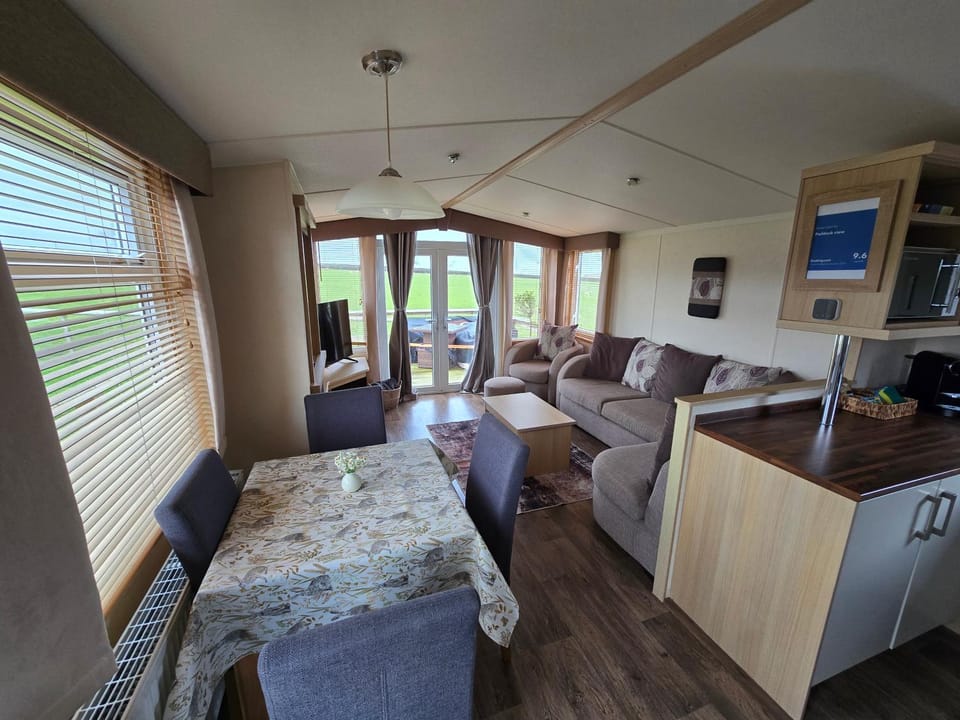 Paddock view Campground/ 
RV Resort in Saint Florence