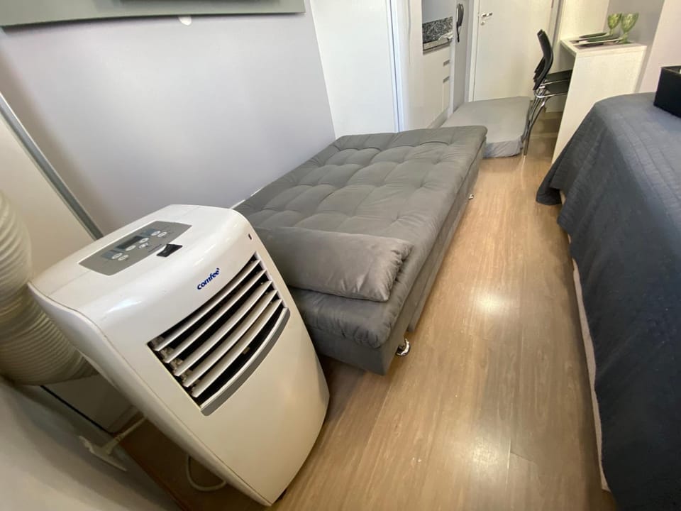 MV 76B Excelente Apartamento Em Frente Ao Metrô Brás ! - Rua Coronel Mursa, 56 - Bras Apartment in Sao Paulo City