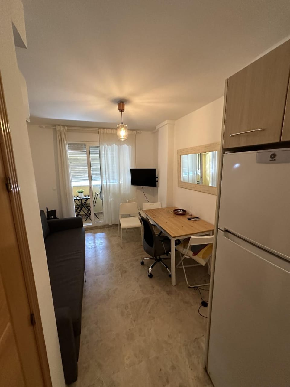 TV and multimedia, Dining area