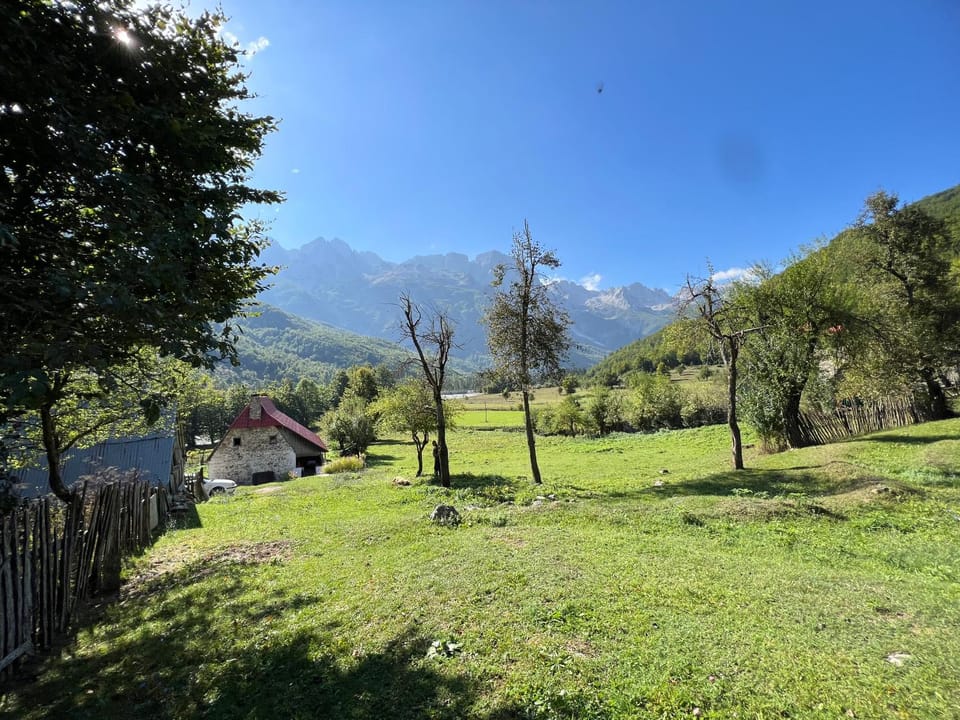Guesthouse Lamthi Mark Bed and Breakfast in Montenegro