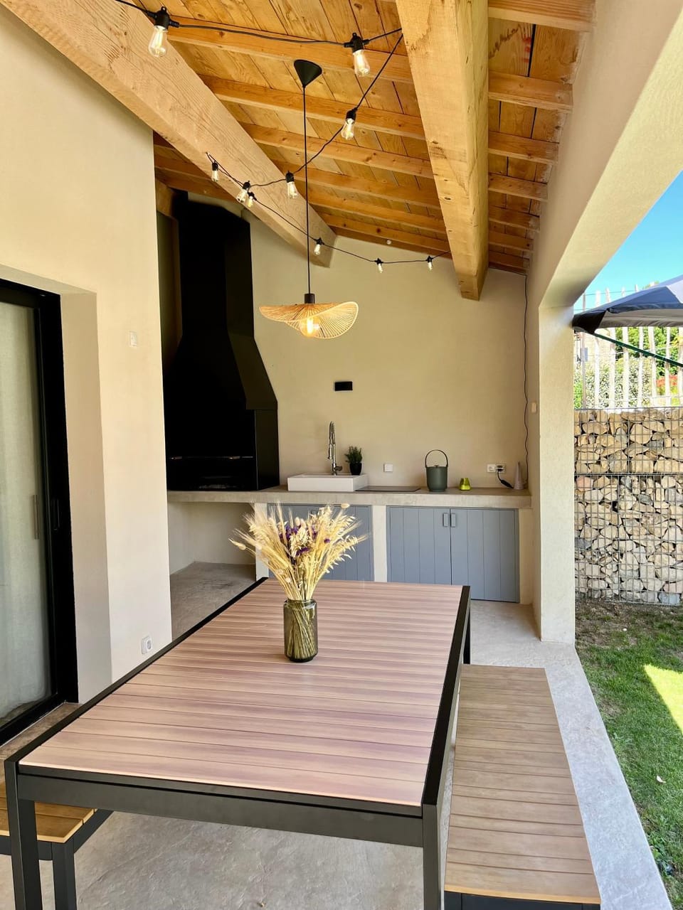 Property building, Balcony/Terrace