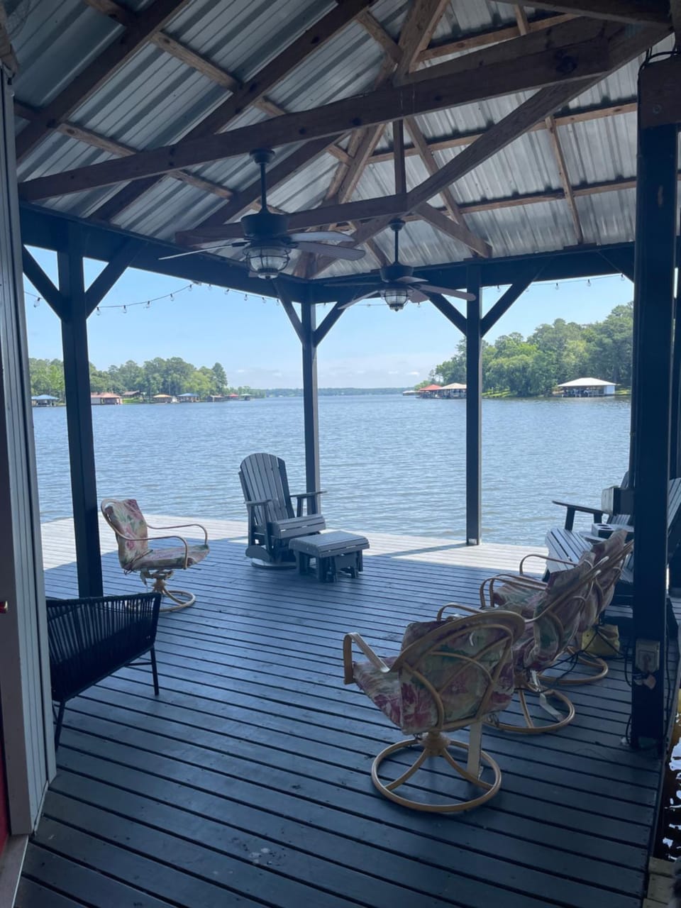 Natural landscape, View (from property/room), Seating area, Lake view