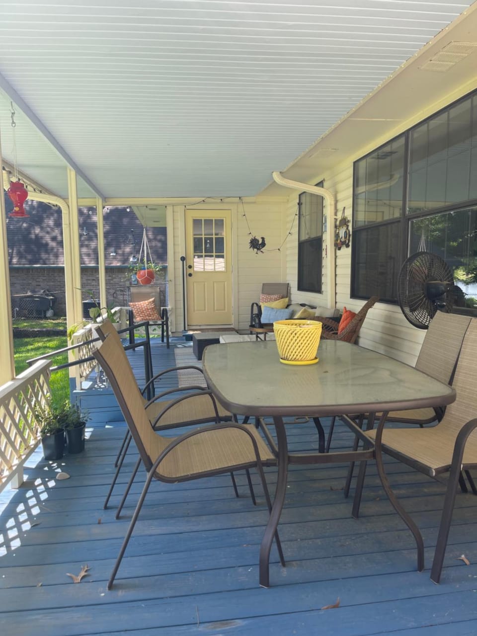 View (from property/room), Balcony/Terrace, Seating area, Dining area