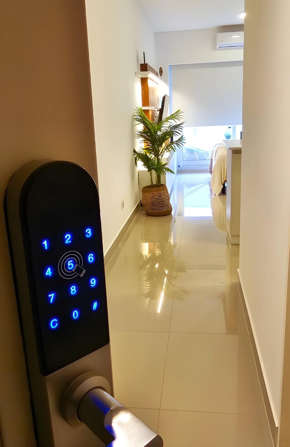 Facade/entrance, kitchen