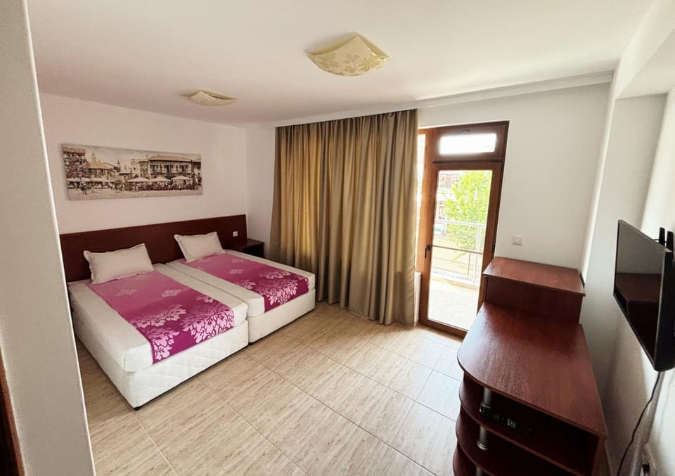 Къща за гости Теодора Bed and Breakfast in Burgas Province