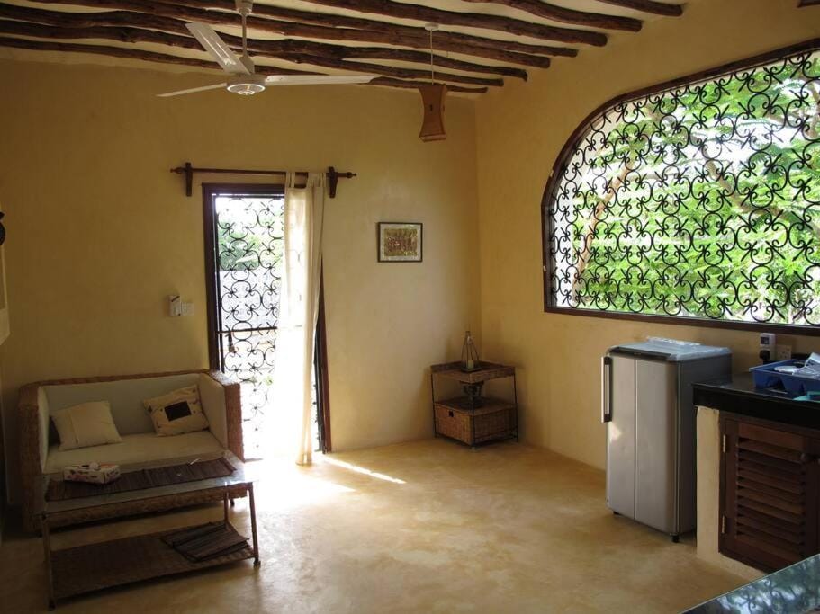 Lamu-style 1 bedroom guesthouse in the center of Diani Apartment in Diani Beach