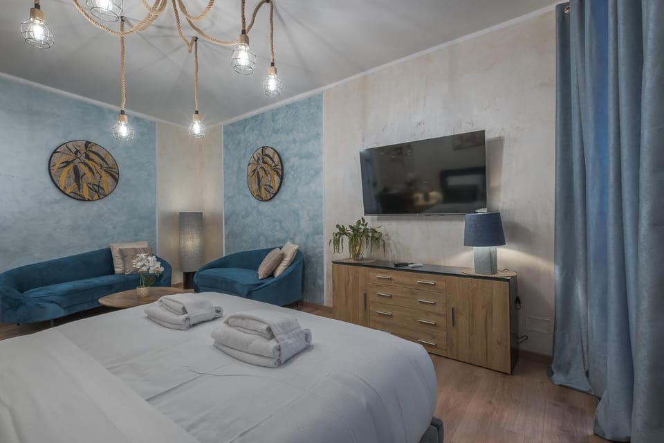 TV and multimedia, Bedroom