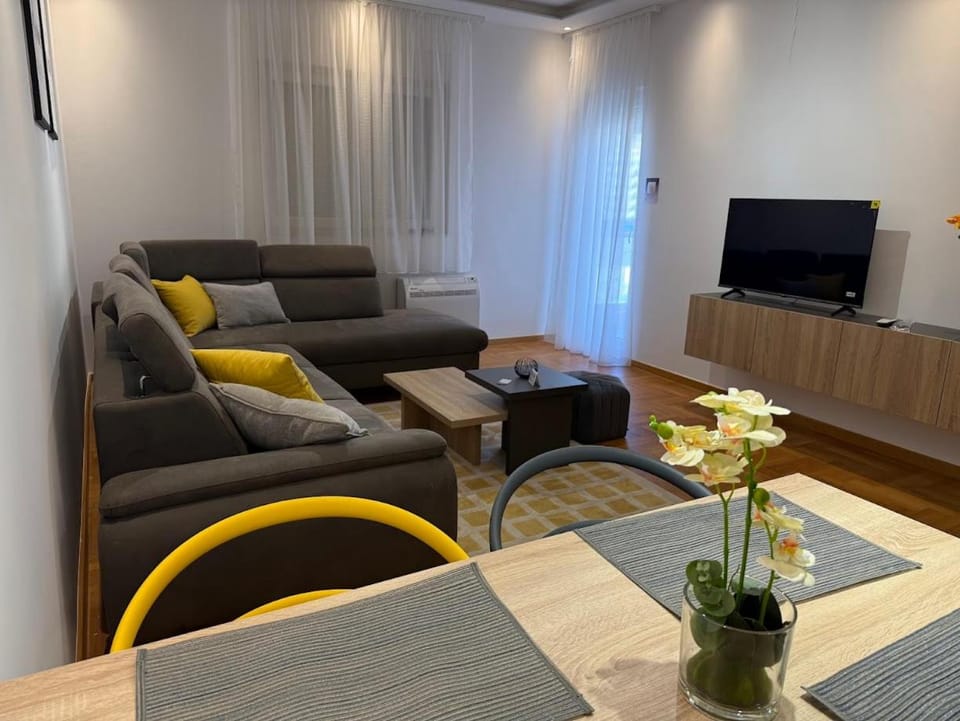 Apartmani Acros Apartment in Dubrovnik-Neretva County