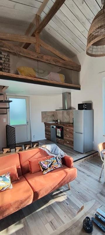 Maison du Pont Canal Apartment in Occitanie