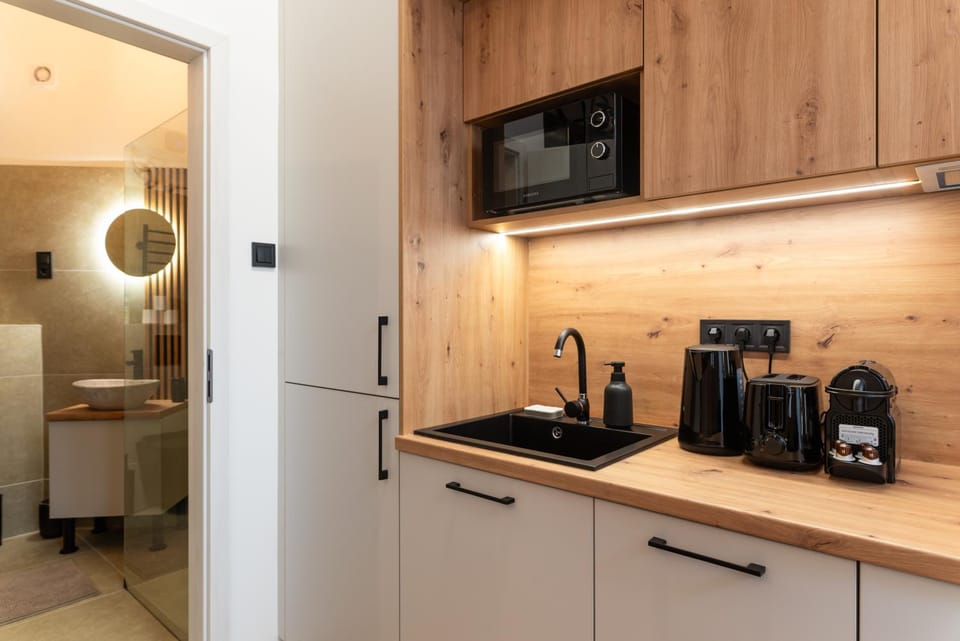 Coffee/tea facilities, Kitchen or kitchenette