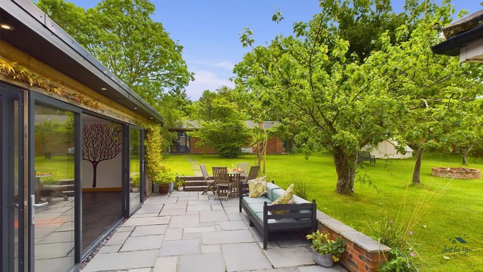 Patio, Garden, Garden view