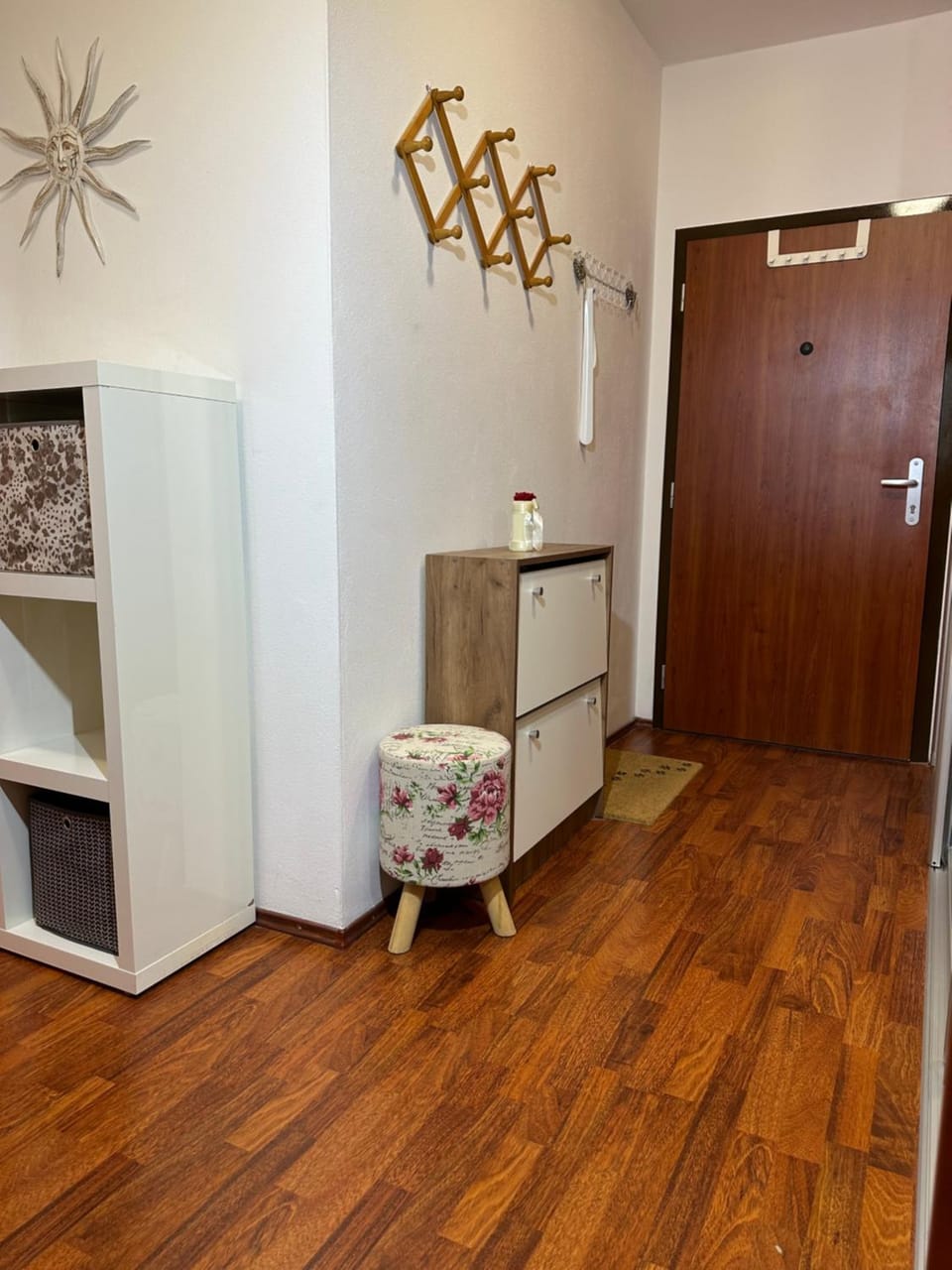 Cozy Apartment with nice balcony seating, 9th floor, parking Apartment in Bratislava