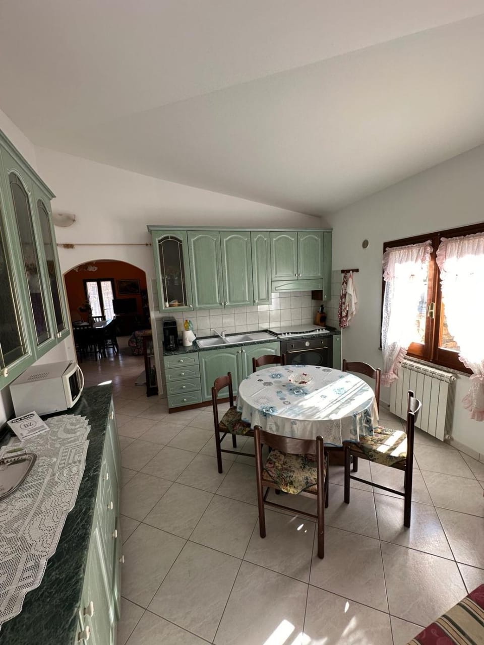 Kitchen or kitchenette, Dining area, dishwasher, oven, stove