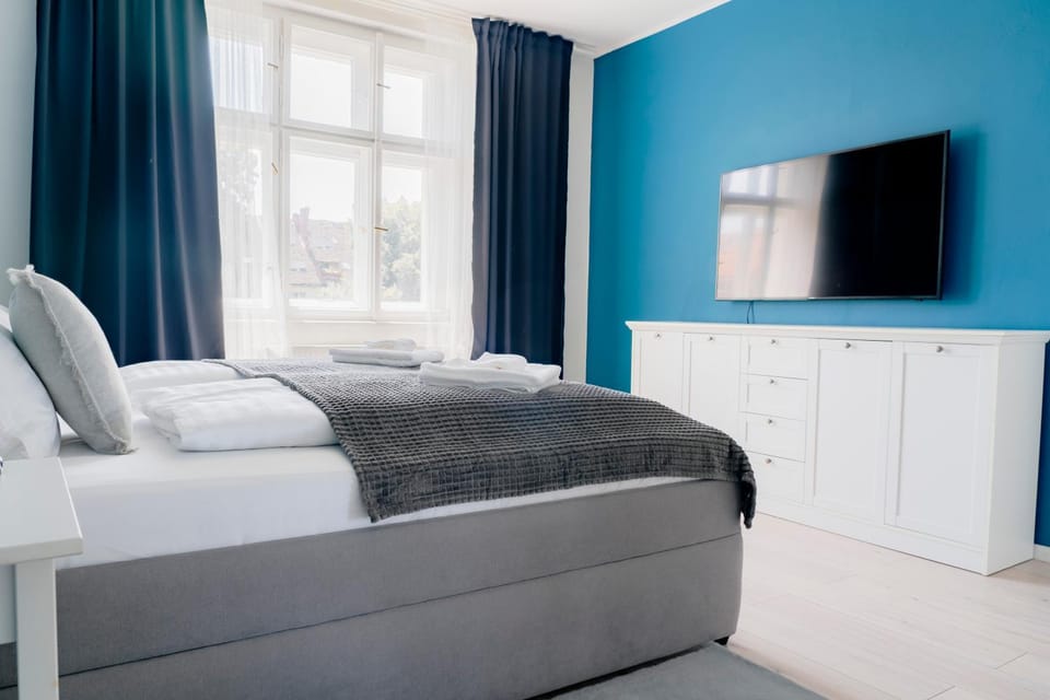TV and multimedia, Bedroom