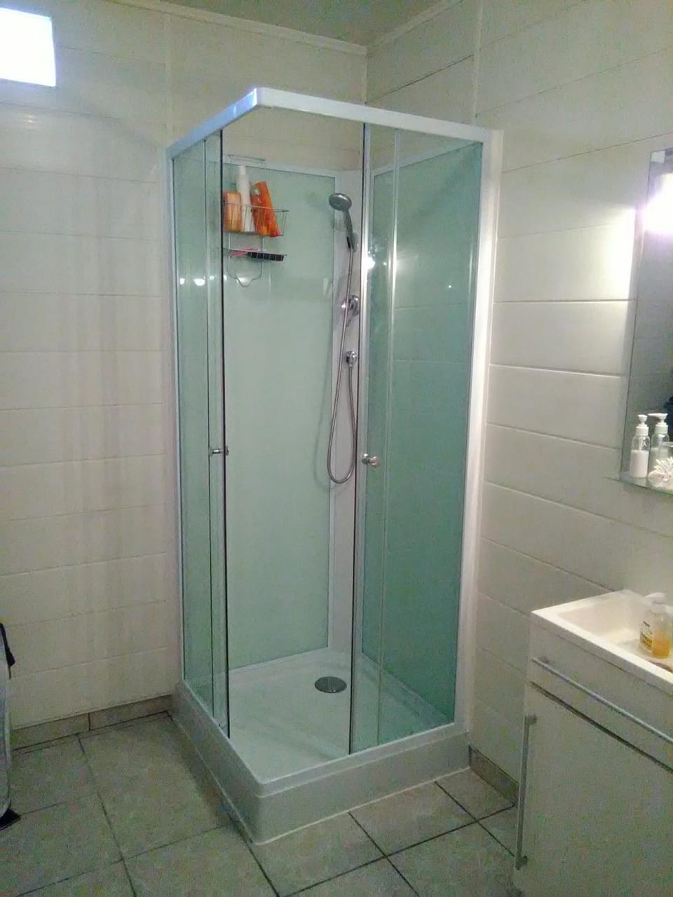 Shower, Bathroom