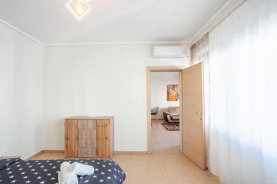 Railway Area Apt Thessaloniki Center 4p Apartment in Thessaloniki