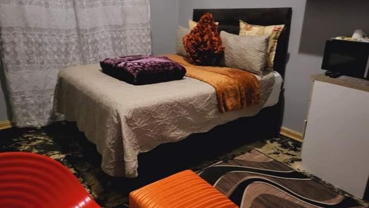 Golden Gate Guest House Bed and Breakfast in North West, South Africa