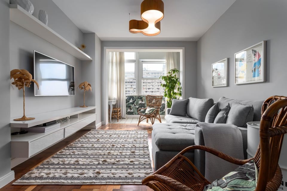 Communal lounge/ TV room, Living room
