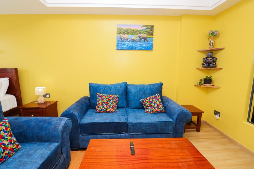 Kilimani Minala Blu Studio with a pool Apartment in Nairobi County