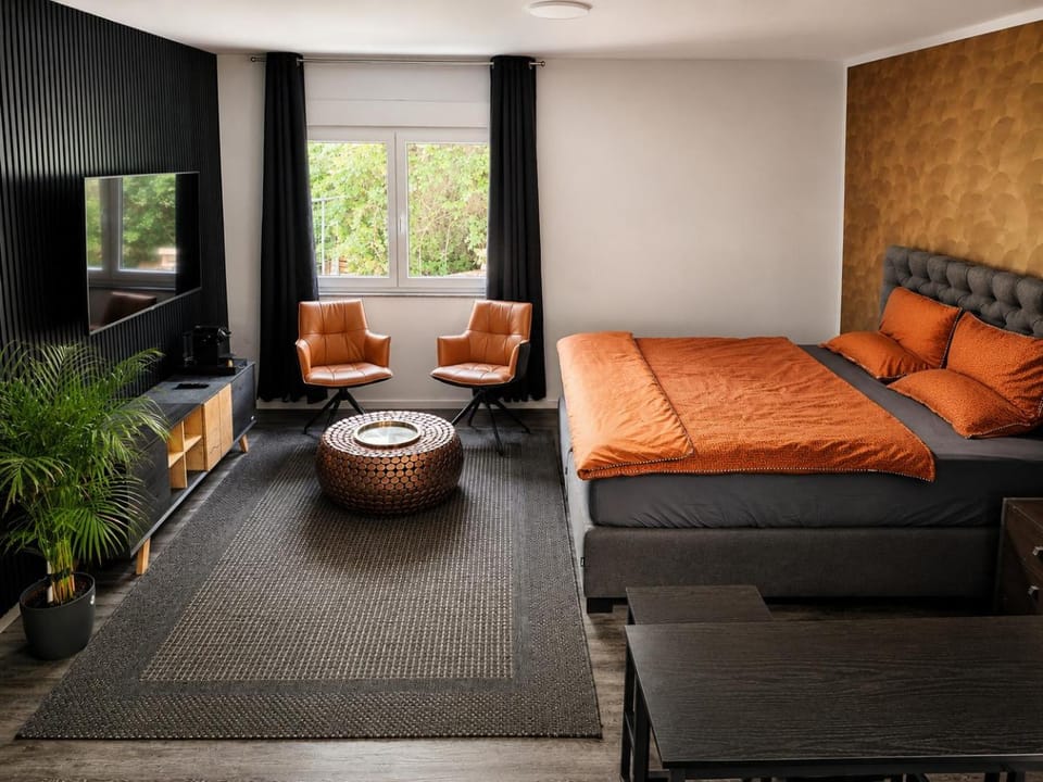 Bed, Living room, Photo of the whole room